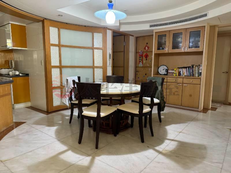 C157台北加州店住辦,新北市新莊區中平路