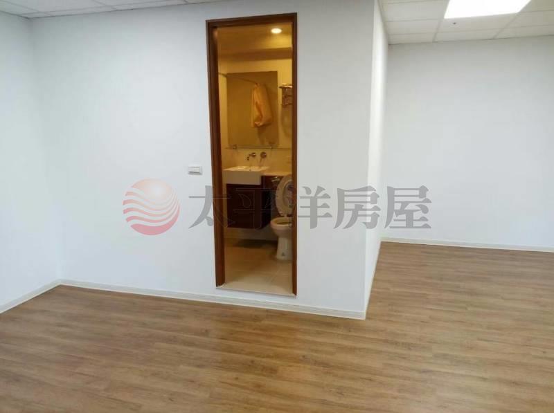 B086副都心捷運旁都峰苑+車位 (專任),新北市新莊區新北大道四段