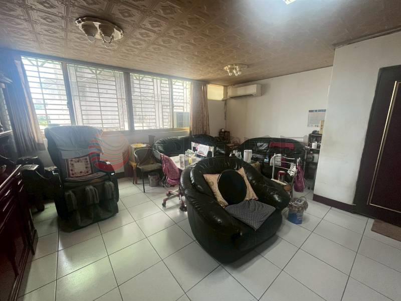 A21公園一路4樓頂加,新北市新莊區公園一路