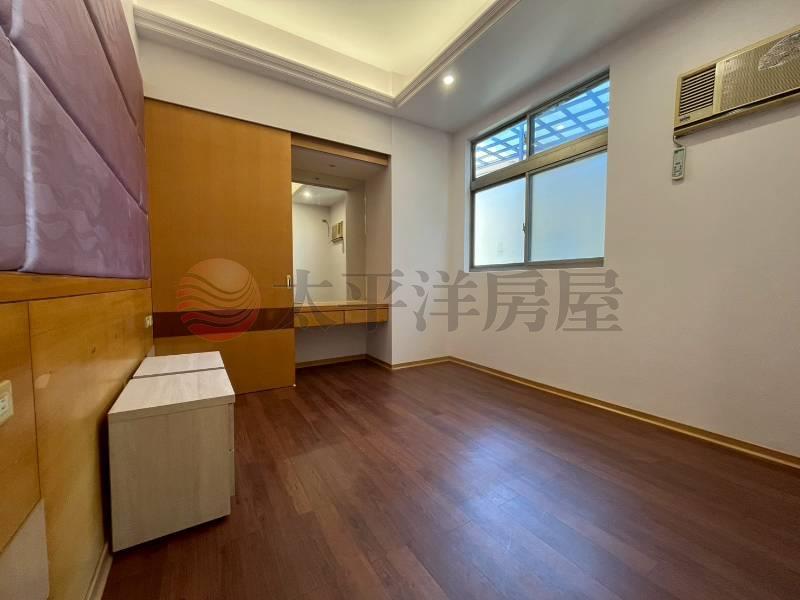 E246🌟獨家🌟潤泰低樓層 三房車,桃園市桃園區春日路