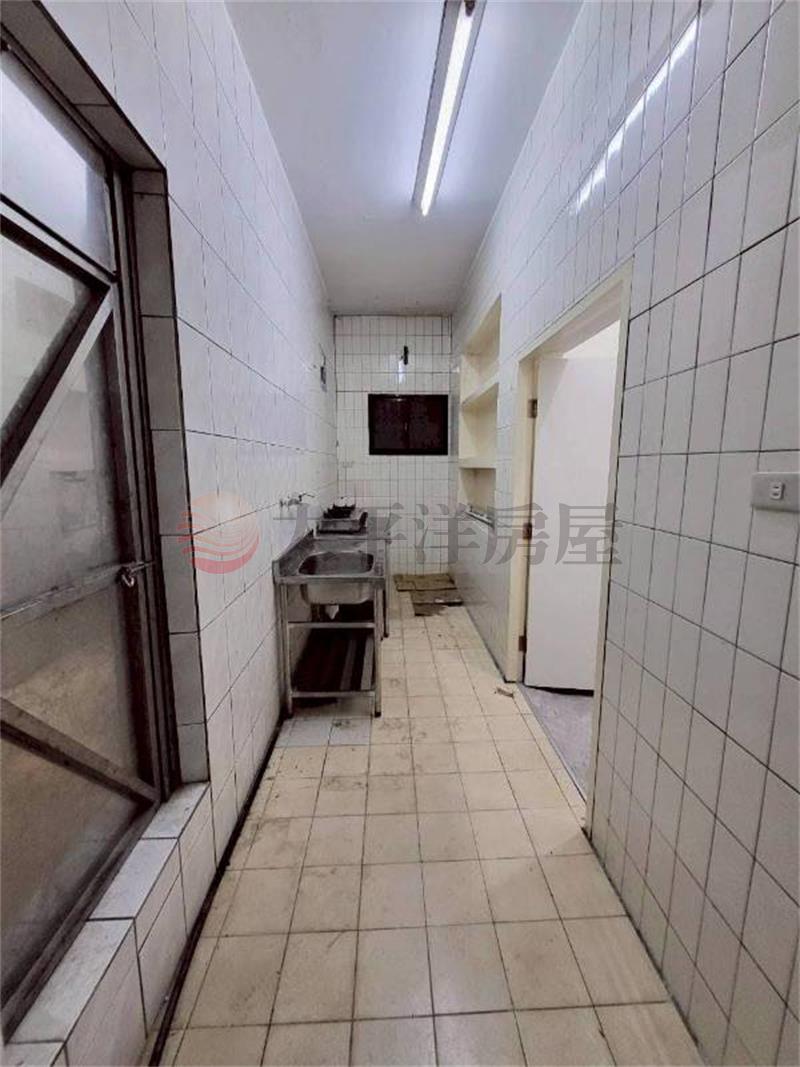 C031-幸福站方便停車金店面,新北市新莊區福壽街