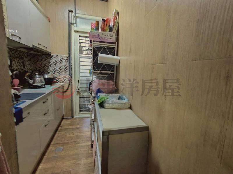 A064-榮富國小邊間大三房,新北市新莊區中信街