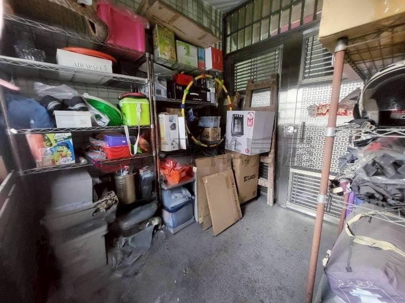 A064-榮富國小邊間大三房,新北市新莊區中信街