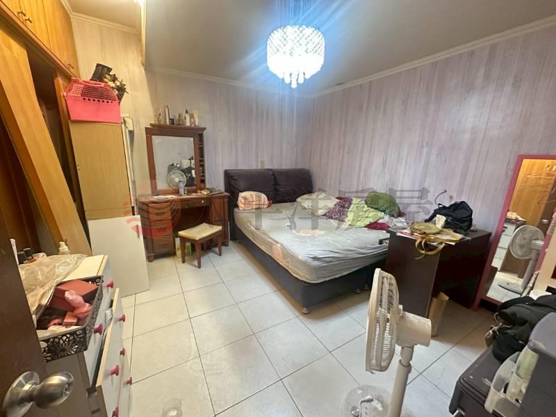 E099-獨家泰山邊間公寓二樓,新北市泰山區民權街