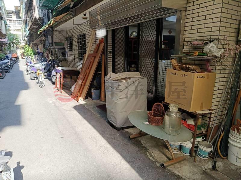 A40捷運面寬十米方正一樓,新北市新莊區新興街