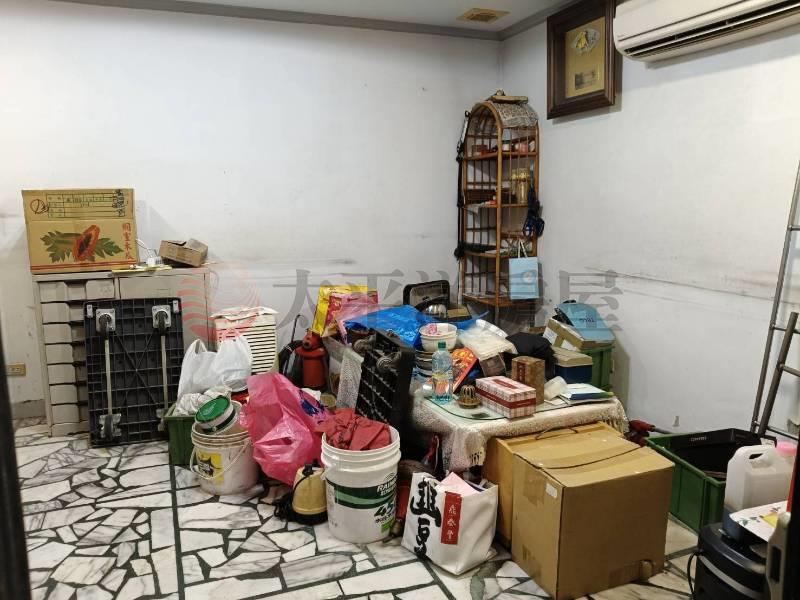 A40捷運面寬十米方正一樓,新北市新莊區新興街