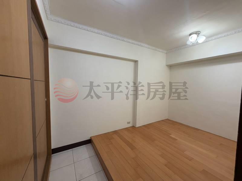 B72捷運富國華廈大五房,新北市新莊區富國路