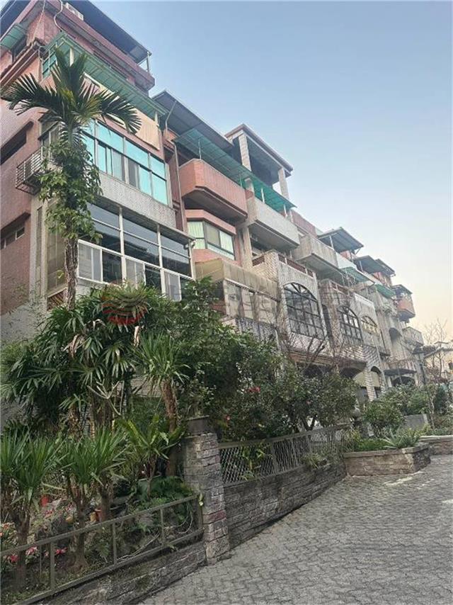 E169玫瑰城樓中樓大空間二樓,新北市新店區吉祥街
