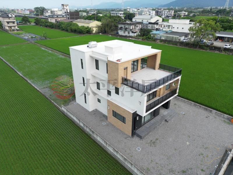 E218幸福冬山近羅東6套房民宿電梯農舍,宜蘭縣冬山鄉柯林三路