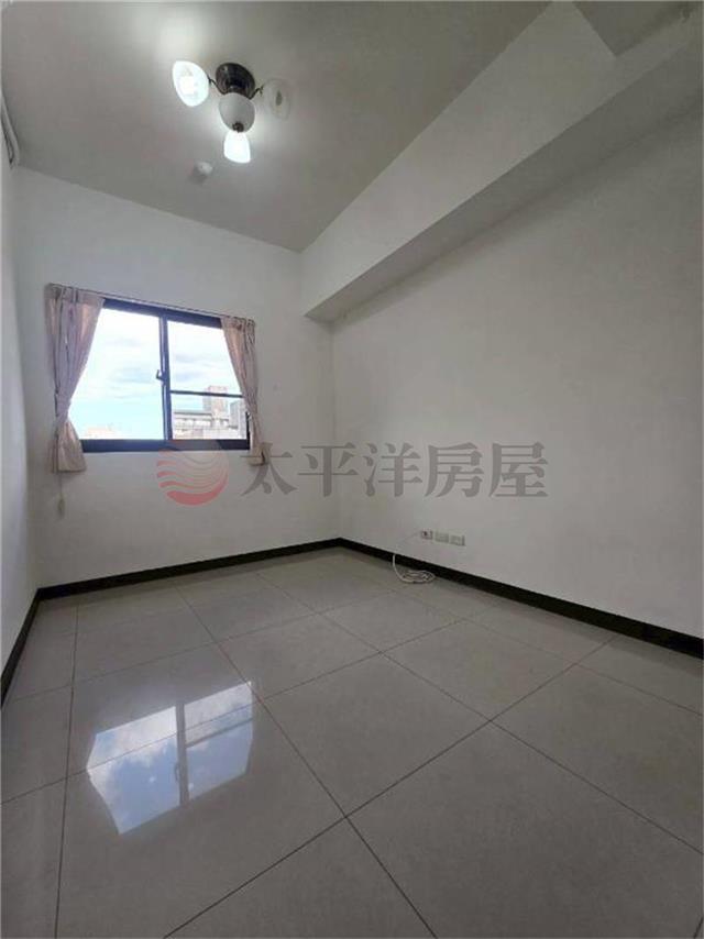 B73鼎上苑三房車,新北市新莊區建安街