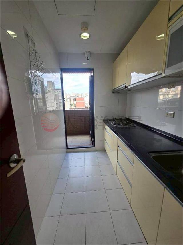 B73鼎上苑三房車,新北市新莊區建安街