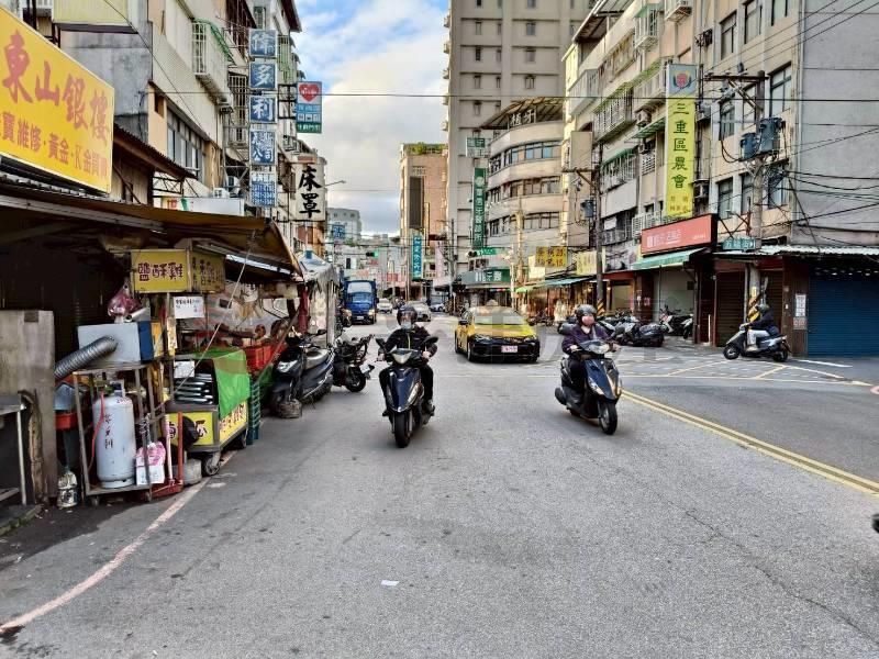 E220商業區市場666透天店面,新北市三重區仁愛街