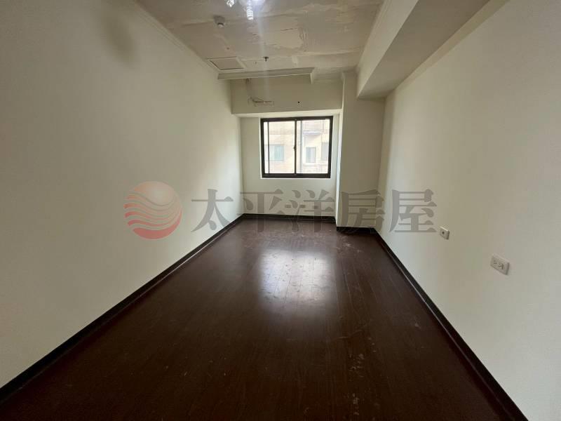 B61東京高樓景觀四房（室）車,新北市新莊區新樹路