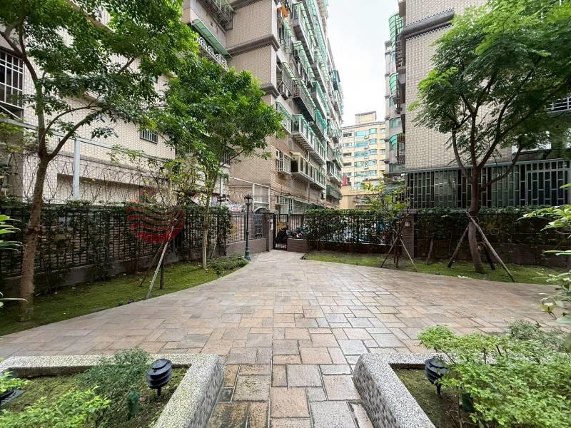 E236台北京城店面A12,新北市蘆洲區仁愛街