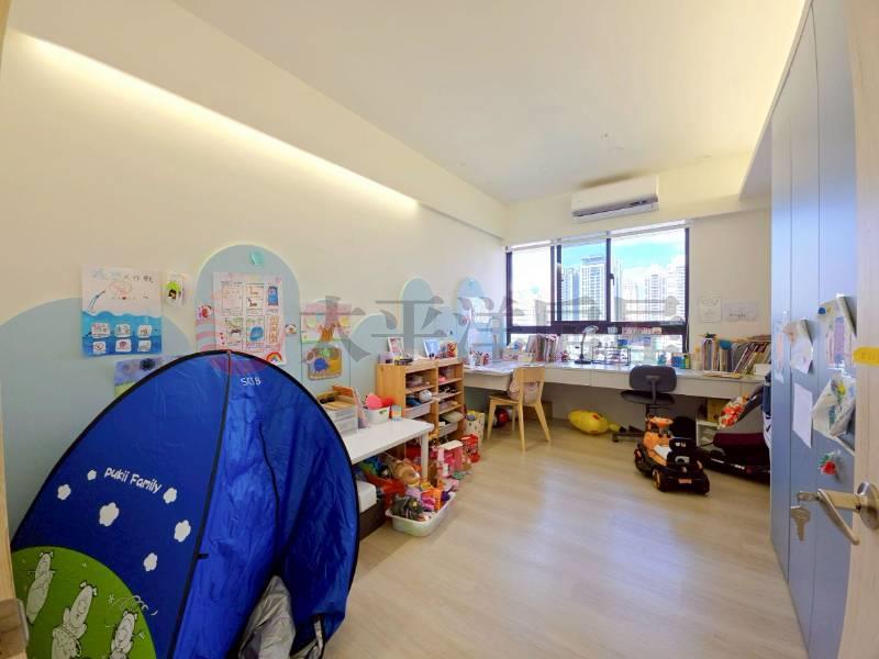 B90昌平學區面學校採光大三房+車位,新北市新莊區榮華路一段