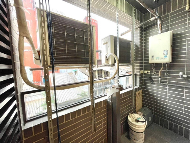 E031-新板小資時尚2房,新北市板橋區新興路