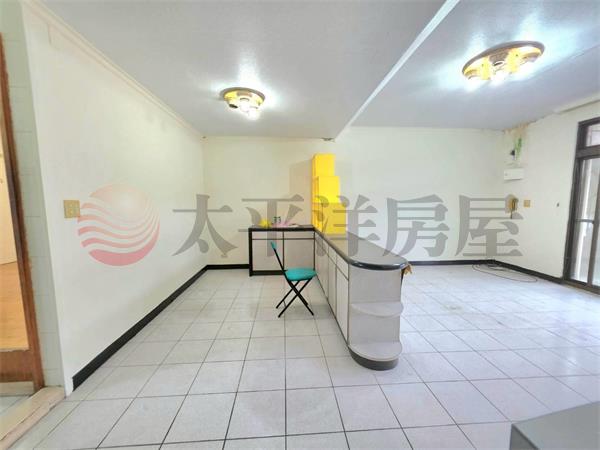 A020-捷運站方正前後陽台,新北市新莊區建中街