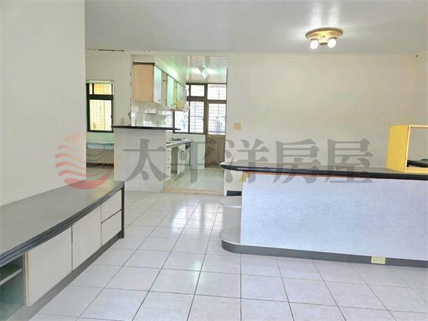 A020-捷運站方正前後陽台,新北市新莊區建中街