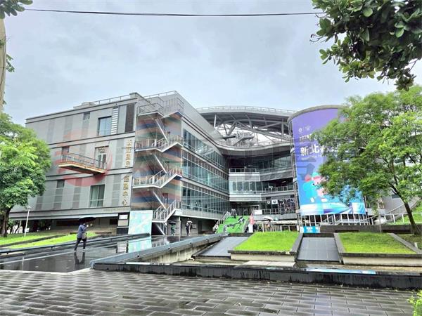 A020-捷運站方正前後陽台,新北市新莊區建中街