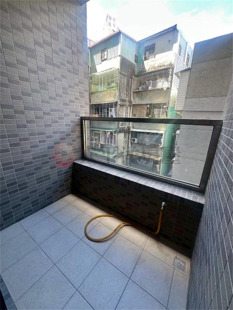 E002-煌頂森活館重劃電梯華廈,新北市蘆洲區永康街