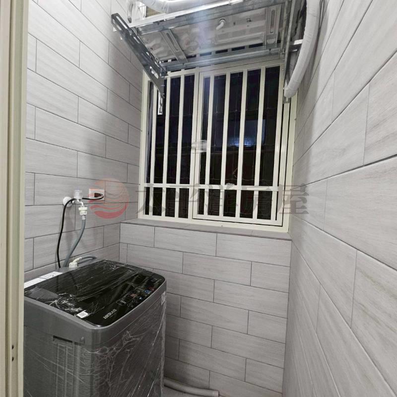 E049-三重正義商圈 時尚整新公寓2樓,新北市三重區長壽西街