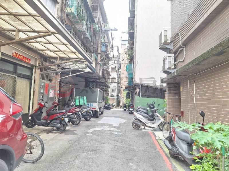 E098-環球靜巷學區3房,新北市中和區民享街