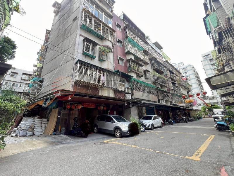 A055-幸福佳瑪邊間1樓住辦公,新北市新莊區幸福路