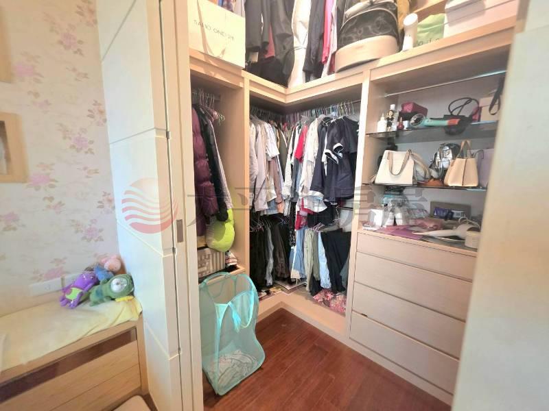 B011-遠雄米蘭公園雙車位,新北市新莊區中央路