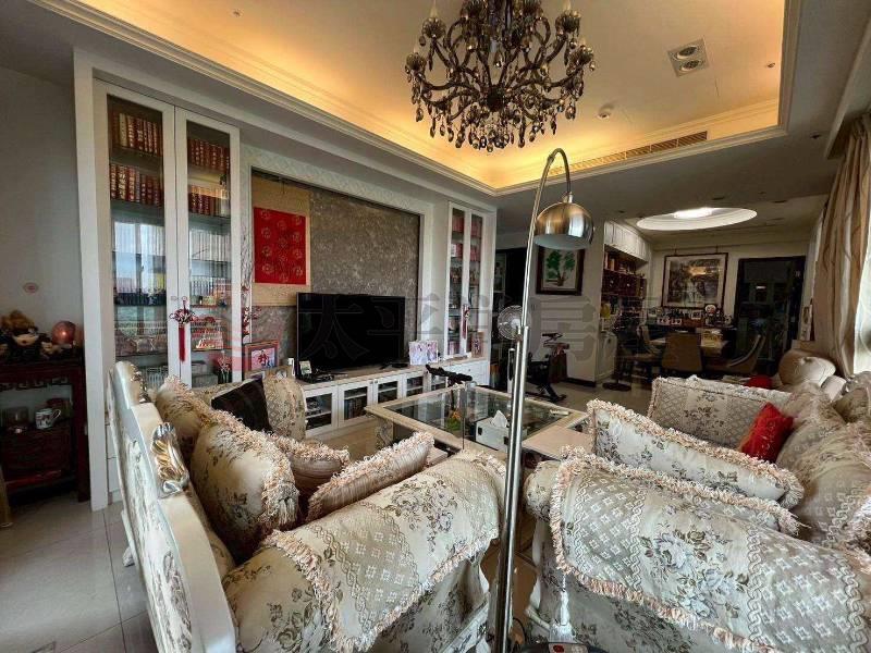 E110✨遠雄左岸玫瑰園✨雙主臥河景四房,新北市中和區中原街