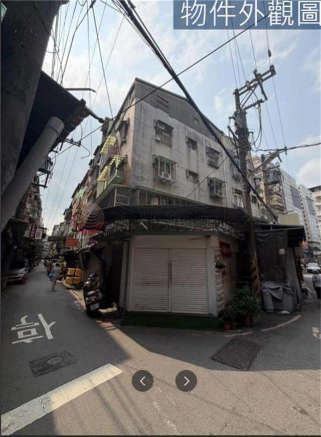 C154連城大土地三角窗1摟,新北市中和區連城路