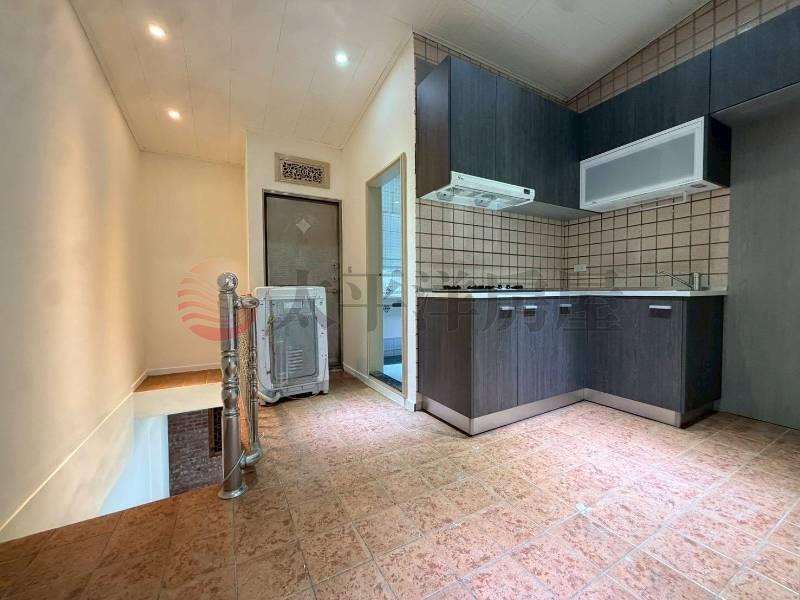 E079三重捷運頂加,新北市三重區長興街