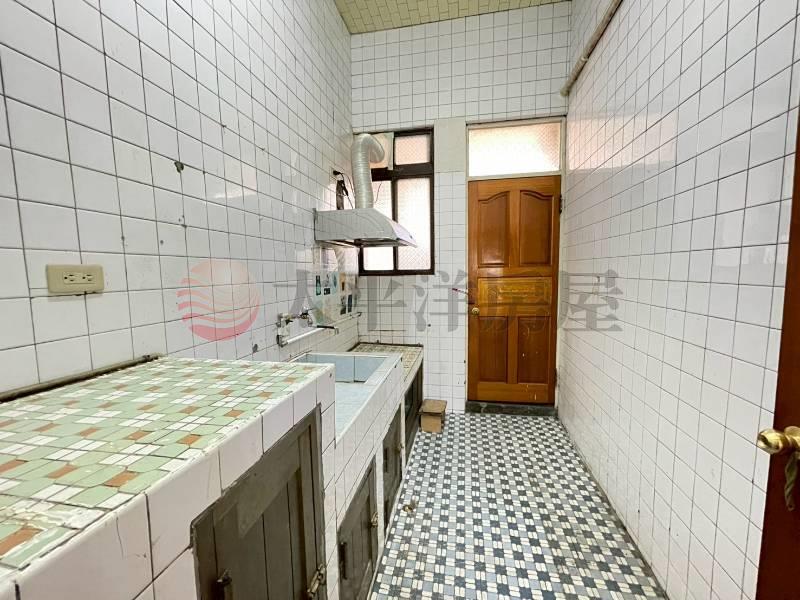 A072-邊間ㄧ樓方便停車,新北市新莊區瓊林路