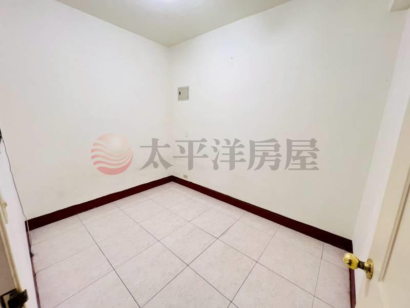 A013-公園美寓二樓,新北市新莊區中港路