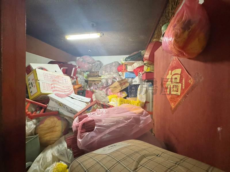 A058-中港一街頂加4+5,新北市新莊區中港一街