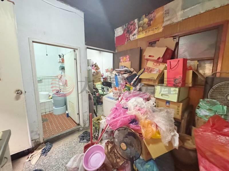 A058-中港一街頂加4+5,新北市新莊區中港一街