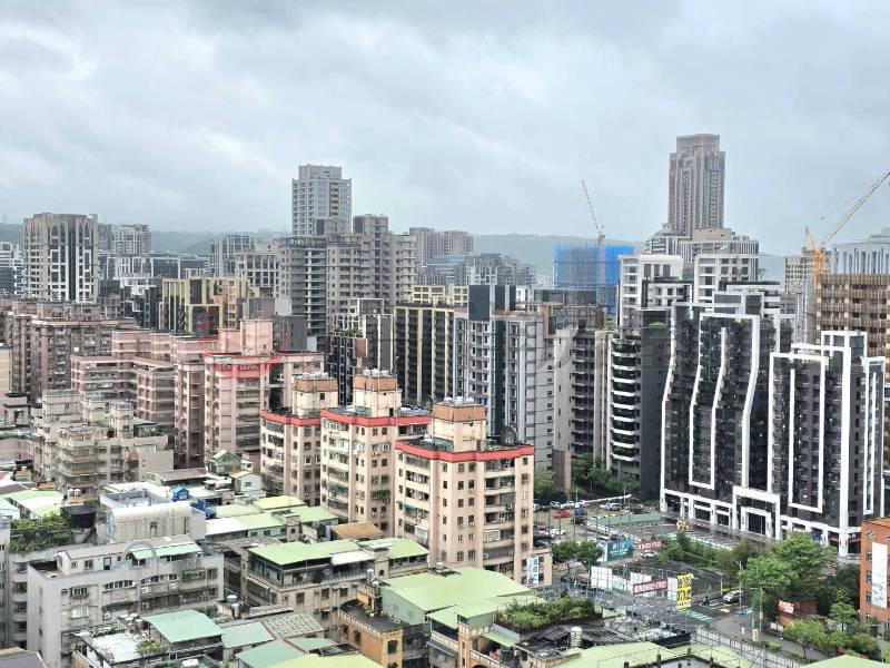 B038-頂峰帝寶美景邊間極品豪宅五房,新北市新莊區思源路