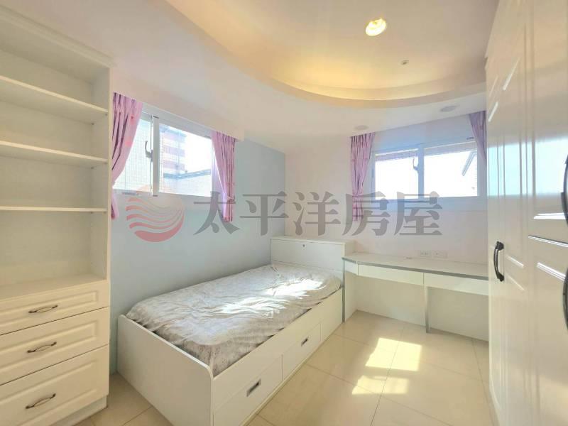 B038-頂峰帝寶美景邊間極品豪宅五房,新北市新莊區思源路