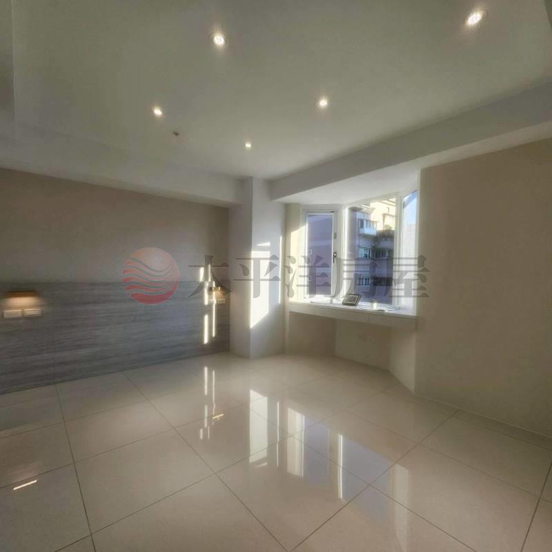 B008-百萬時尚裝潢3房次頂樓 台北居易,新北市新莊區昌平街