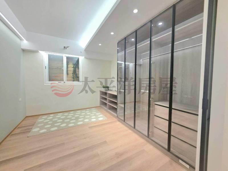 A034-碧江公園亮麗三樓,新北市新莊區碧江街