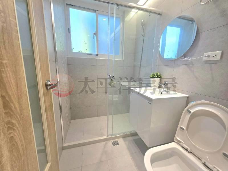 A034-碧江公園亮麗三樓,新北市新莊區碧江街