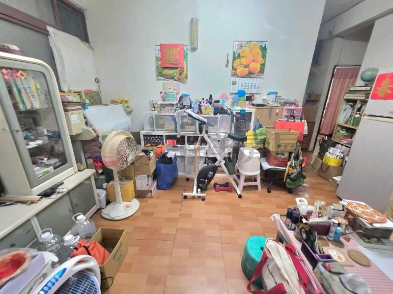 A045-捷運新莊站三樓,新北市新莊區中正路