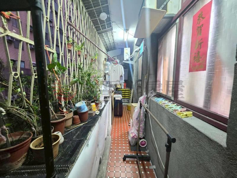 A045-捷運新莊站三樓,新北市新莊區中正路