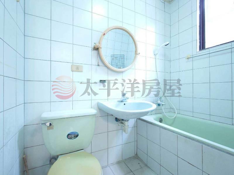 A022-昌明稀有邊間學區公園樓中樓,新北市新莊區昌明街