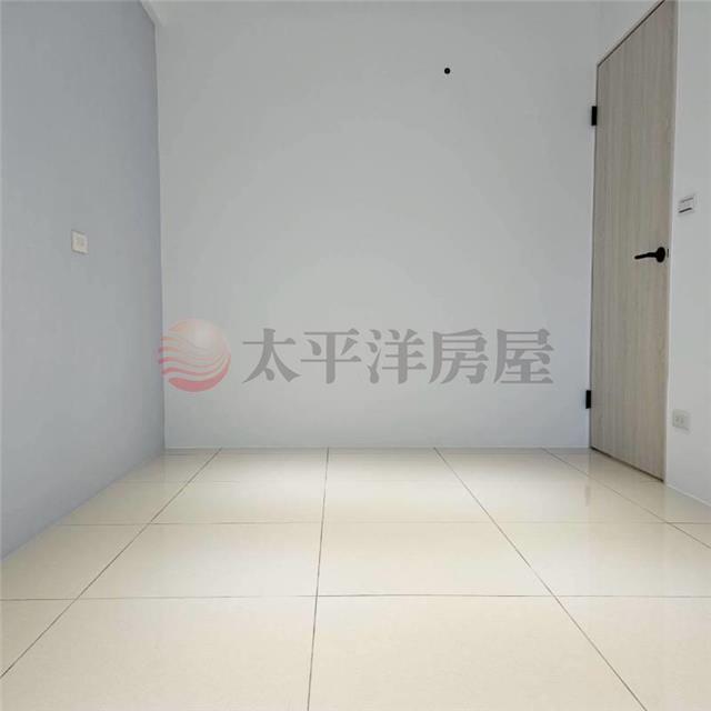 E054-高景觀 全新時尚裝潢 電梯3房,新北市三重區重安街