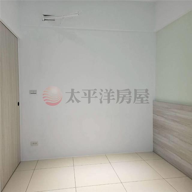 E054-高景觀 全新時尚裝潢 電梯3房,新北市三重區重安街