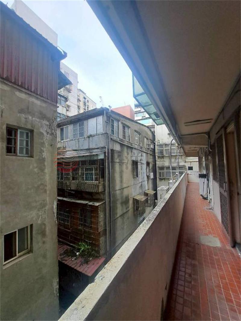 E133-萬華單身貴族電梯大套房,台北市萬華區環河南路一段