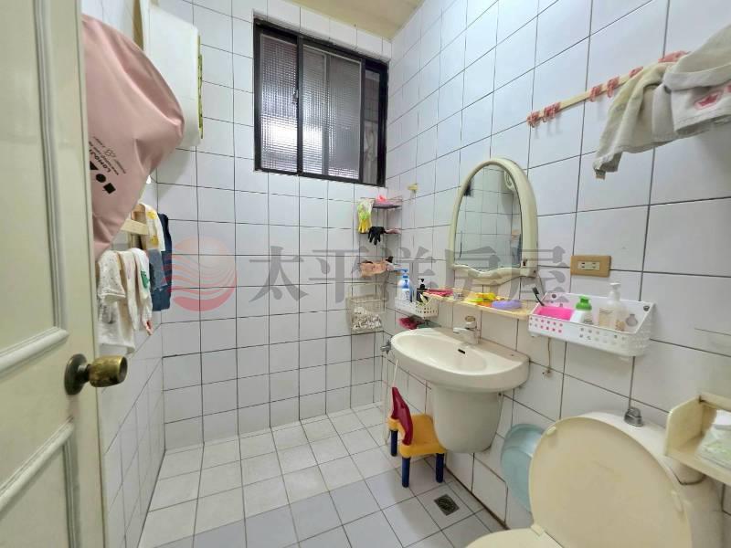 B001-中港綠緹公園一樓,新北市新莊區中華路二段