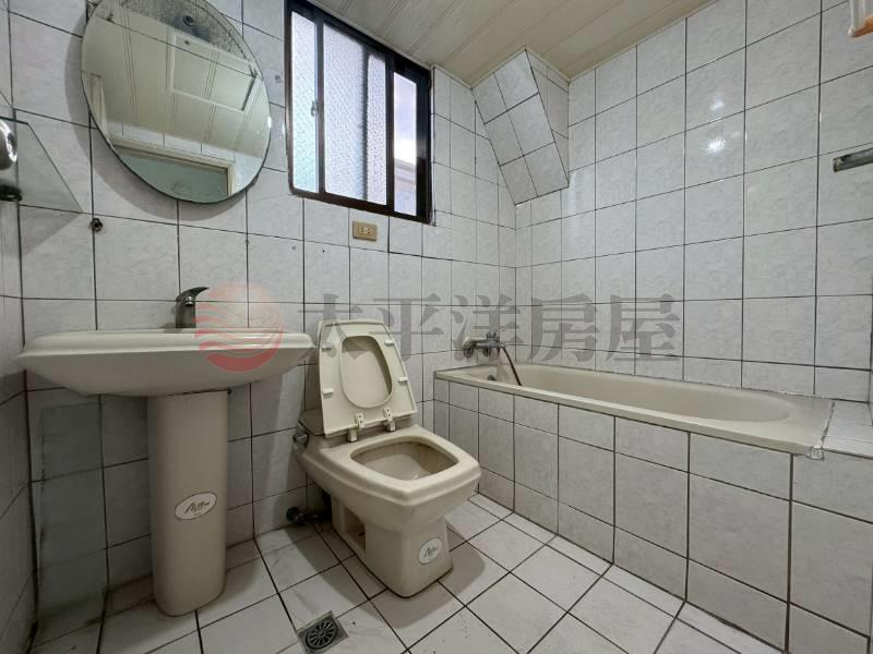 B010-一道彩虹遇見幸福,新北市新莊區中和街