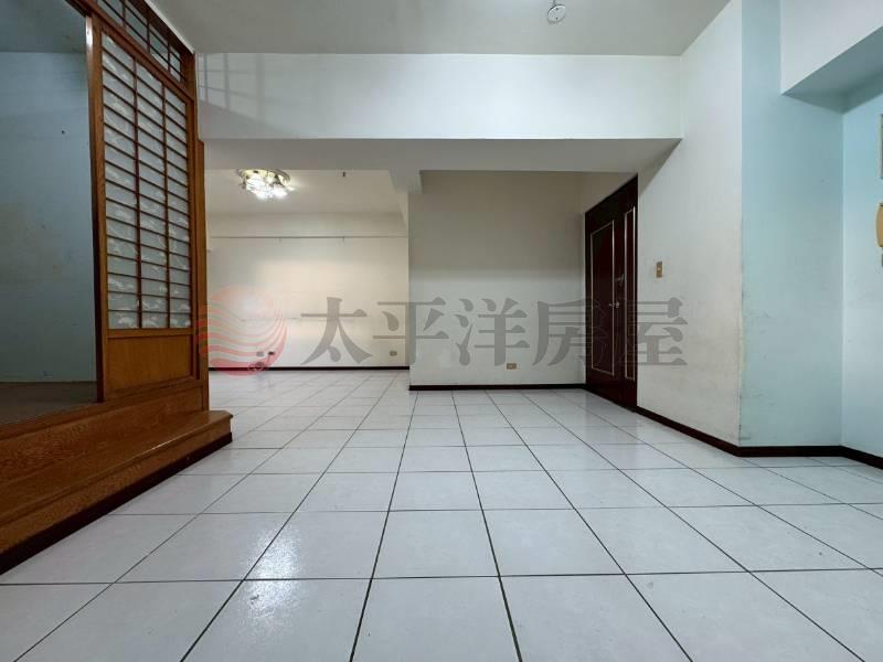 B010-一道彩虹遇見幸福,新北市新莊區中和街