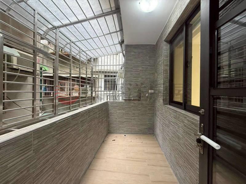 E134-長江亮晶質感邊間3房,新北市板橋區長江路一段